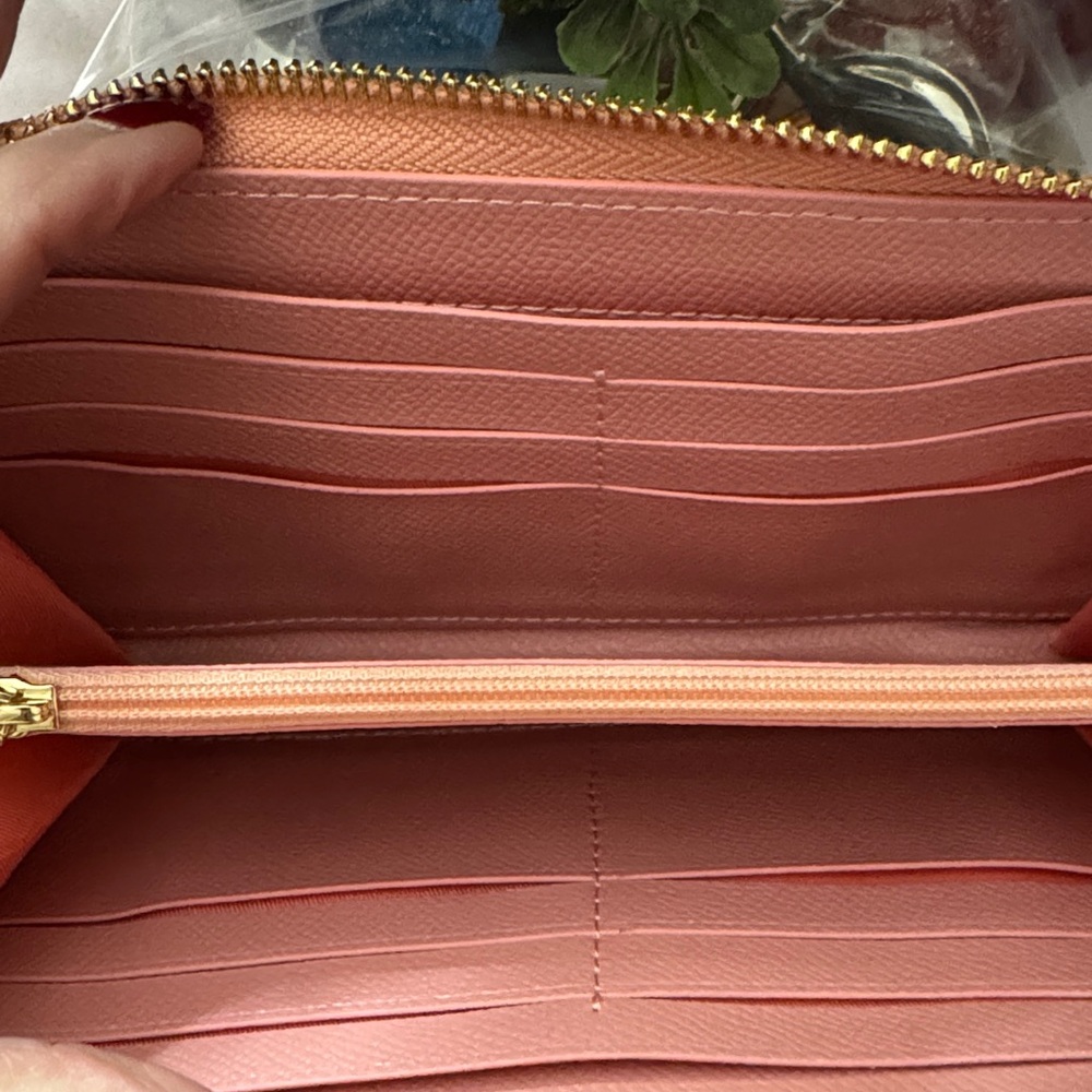 Coach Brown and Pink Floral Women's Accordion Zip Around Wallet NWT - Picture 3 of 9